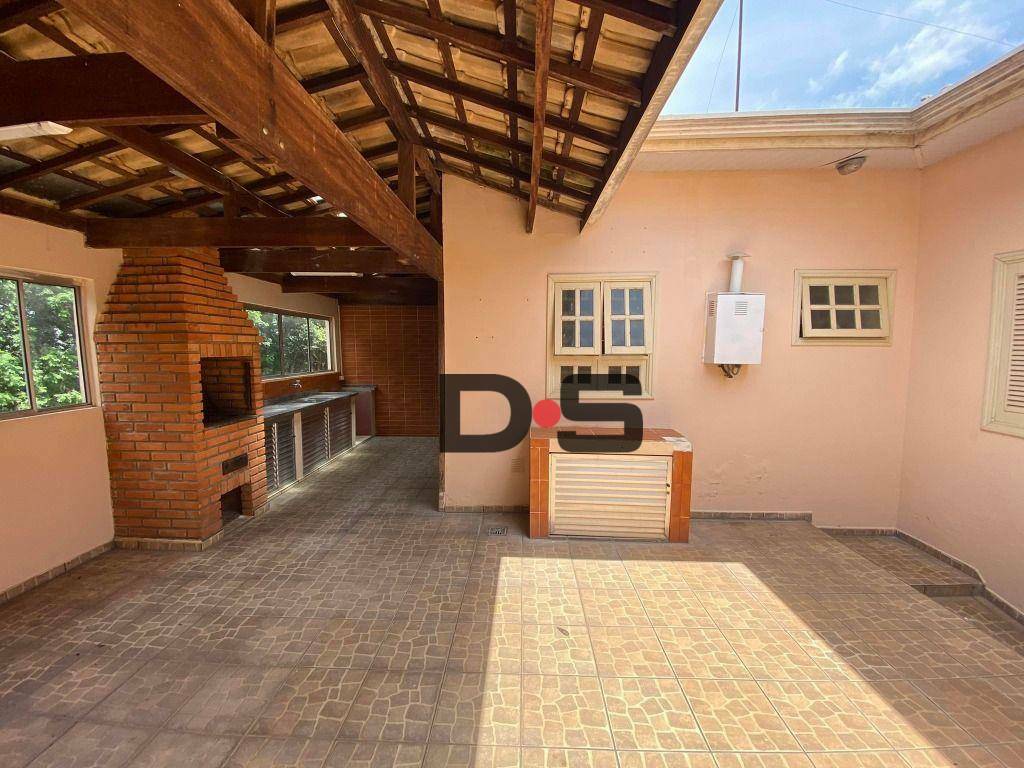 Casa à venda com 4 quartos, 212m² - Foto 12