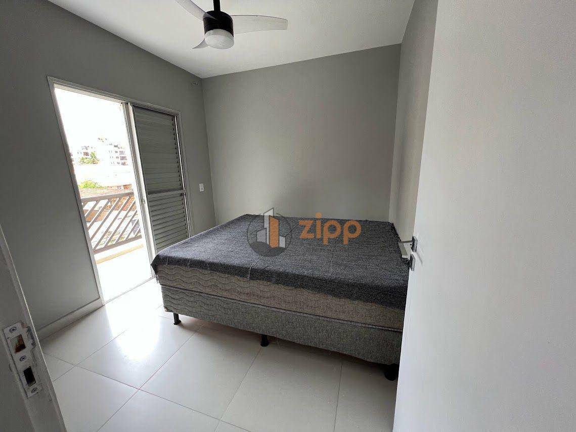 Apartamento à venda com 3 quartos, 80m² - Foto 4