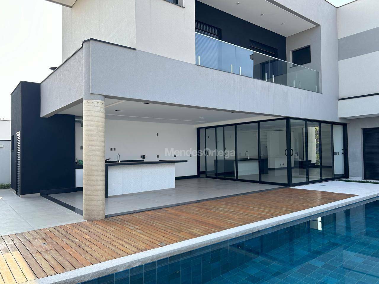 Casa de Condomínio à venda com 4 quartos, 374m² - Foto 16