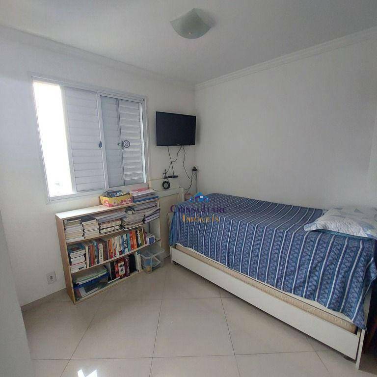 Apartamento à venda com 3 quartos, 120m² - Foto 17