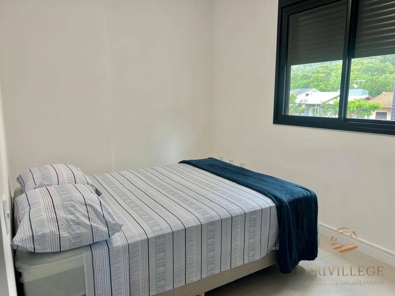 Apartamento à venda com 3 quartos, 75m² - Foto 6