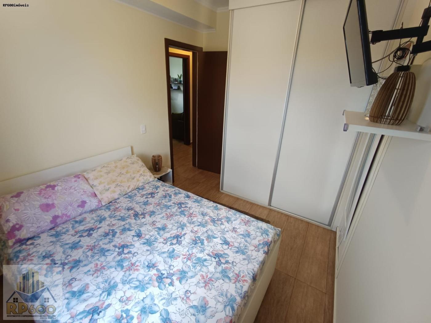 Apartamento à venda com 3 quartos, 66m² - Foto 3