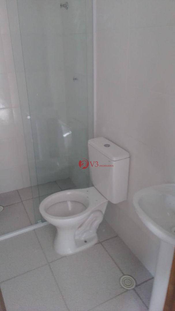 Apartamento à venda com 2 quartos, 42m² - Foto 4