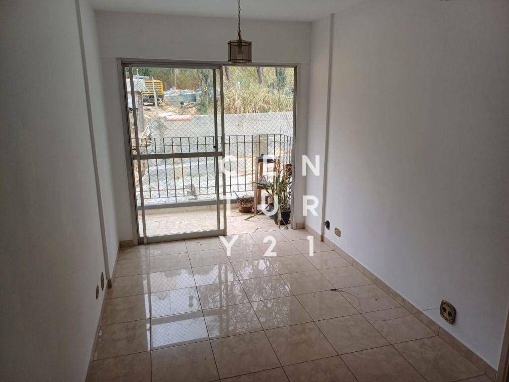 Apartamento à venda com 2 quartos, 60m² - Foto 1