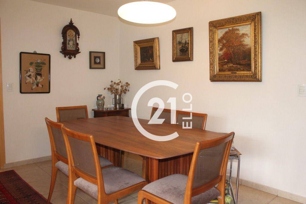 Apartamento à venda com 3 quartos, 110m² - Foto 8