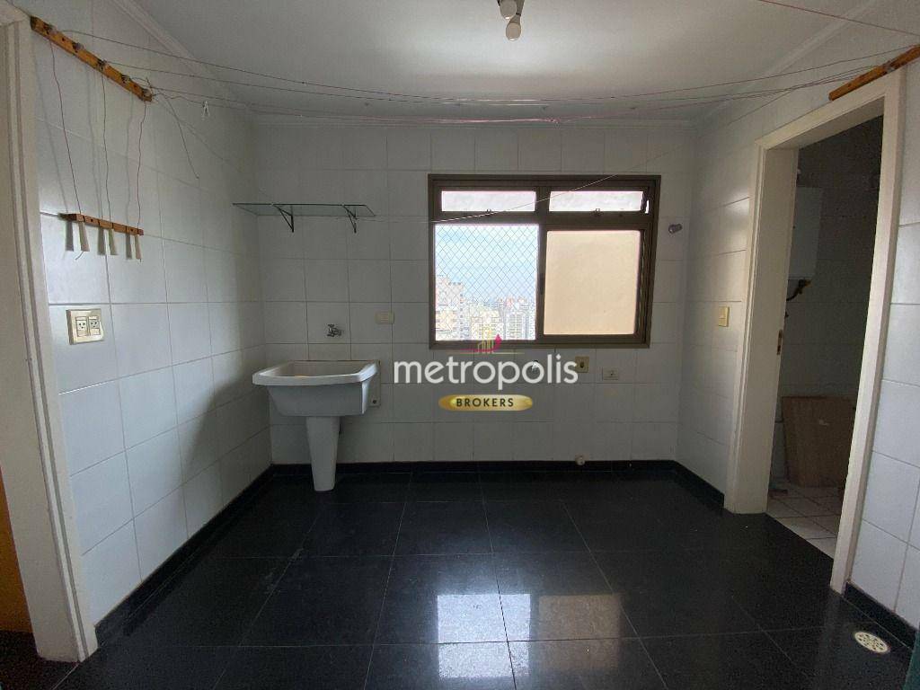 Apartamento à venda com 3 quartos, 208m² - Foto 26