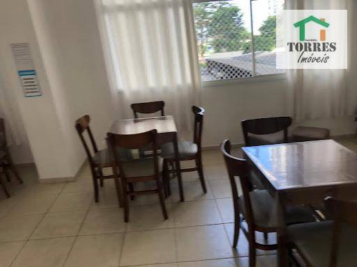 Apartamento à venda com 2 quartos, 75m² - Foto 25