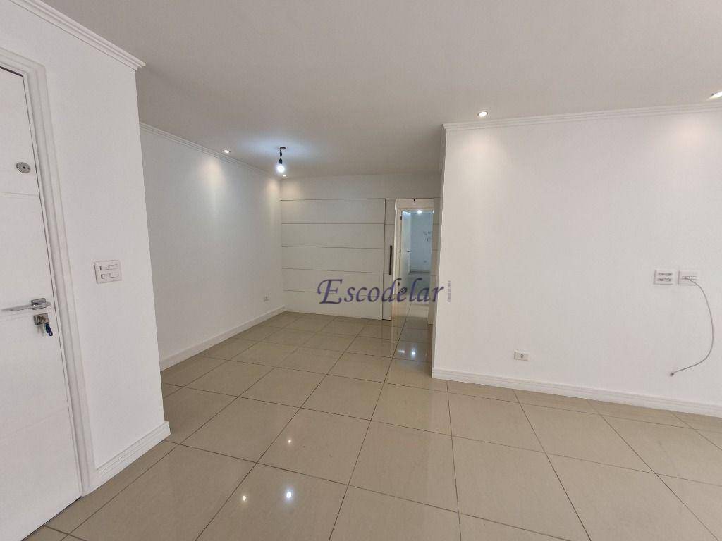 Apartamento à venda com 3 quartos, 110m² - Foto 4