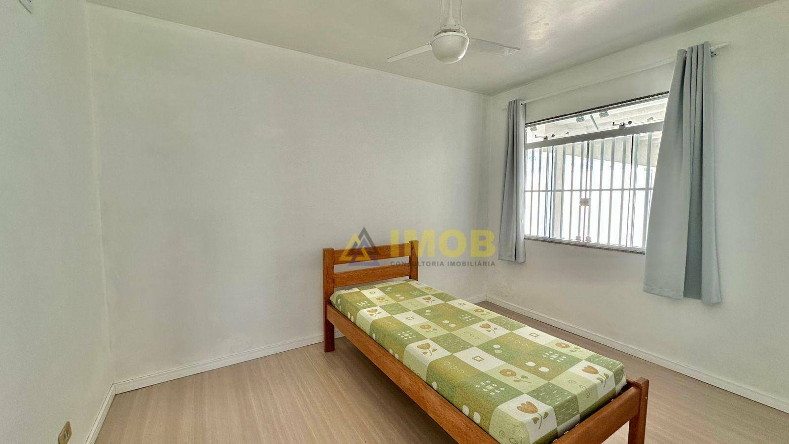 Casa à venda com 3 quartos, 166m² - Foto 8