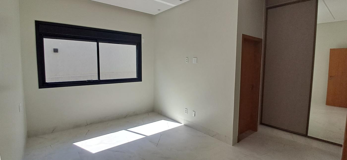 Casa de Condomínio à venda com 3 quartos, 567m² - Foto 17