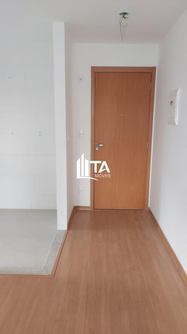 Apartamento à venda com 2 quartos, 47m² - Foto 2