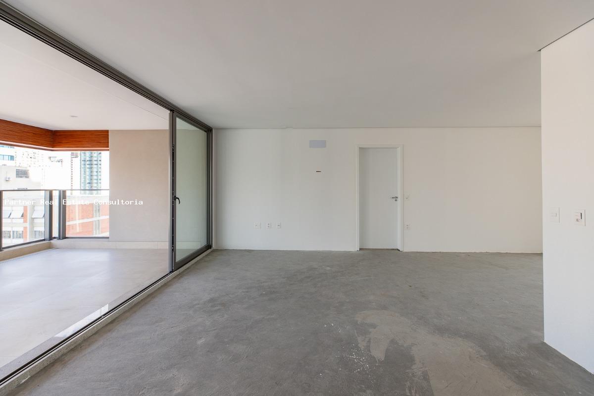 Apartamento à venda com 4 quartos, 232m² - Foto 24