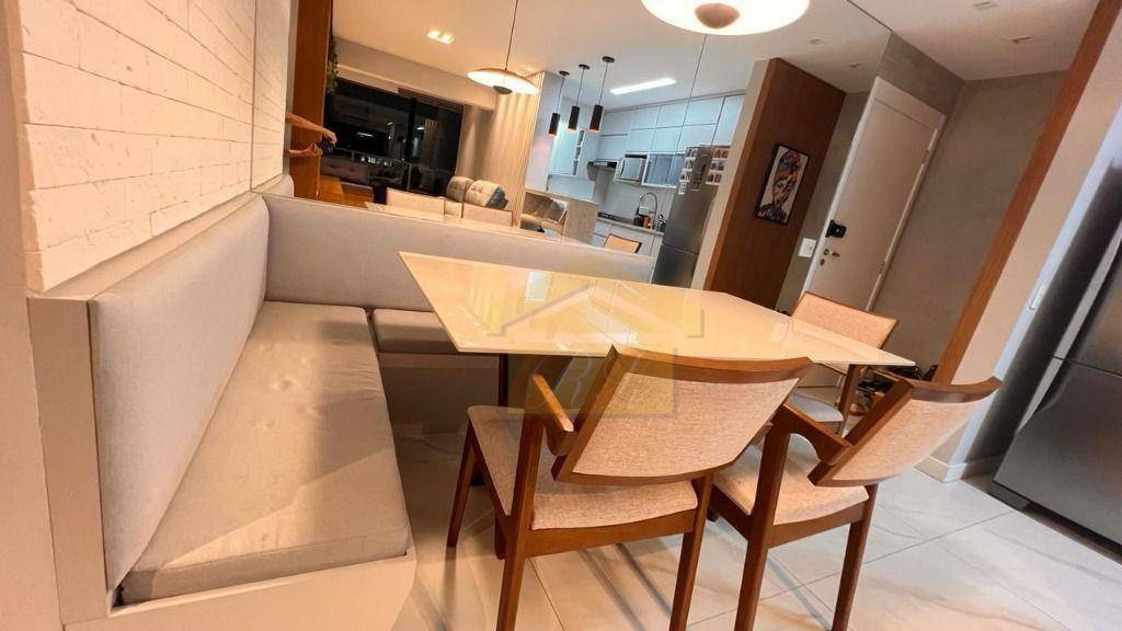 Apartamento à venda com 2 quartos, 72m² - Foto 6