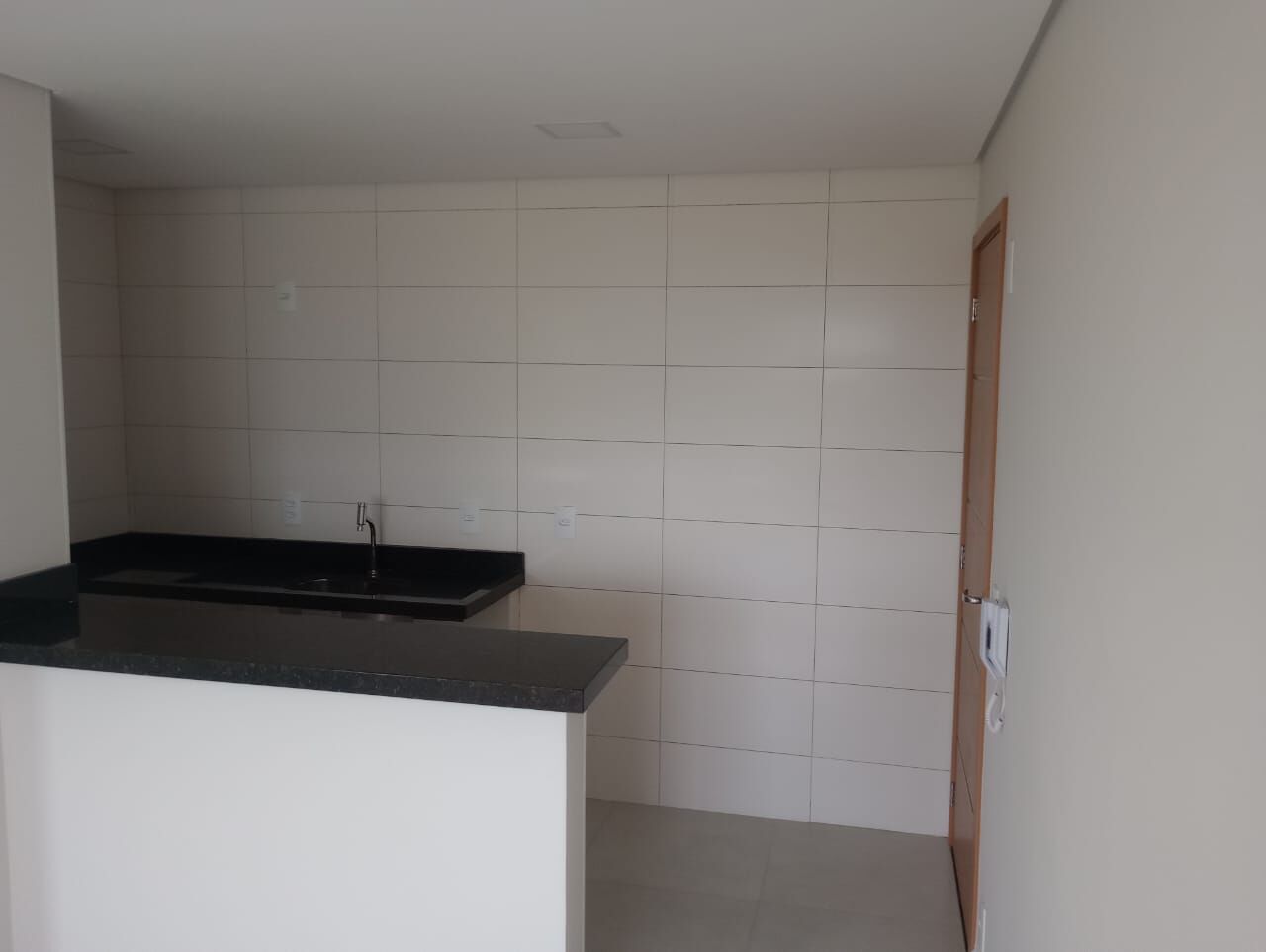 Apartamento à venda com 1 quarto - Foto 2