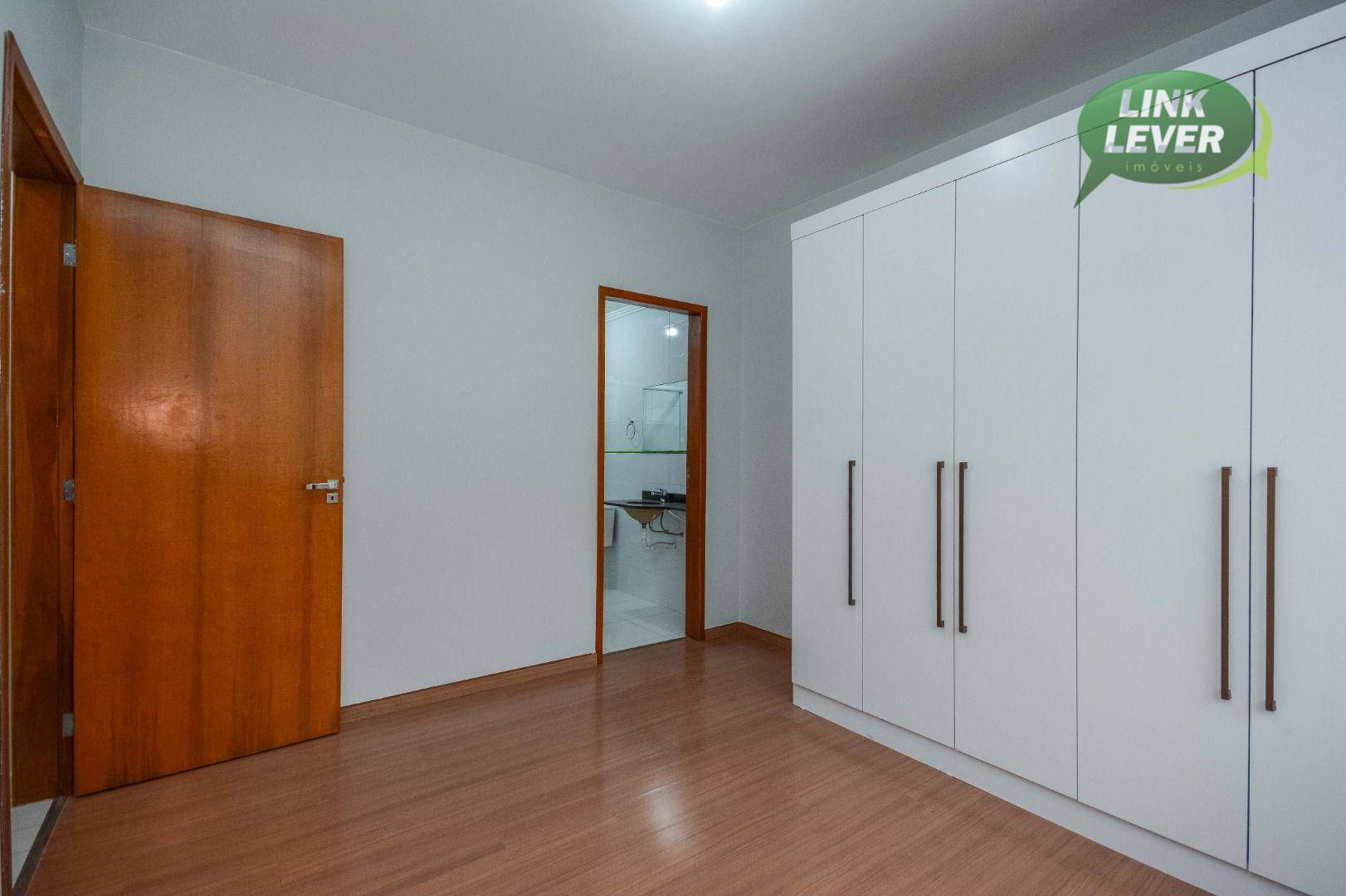 Apartamento para alugar com 2 quartos, 64m² - Foto 34