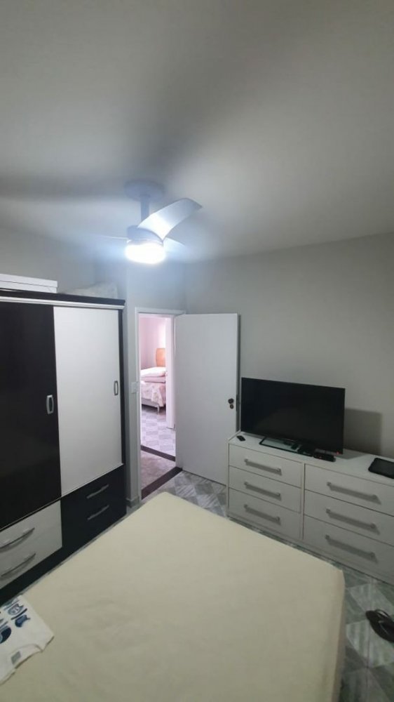 Casa à venda com 3 quartos, 150m² - Foto 3