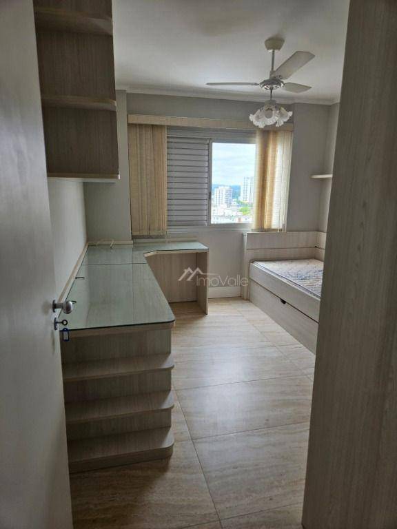 Apartamento à venda com 3 quartos, 118m² - Foto 11