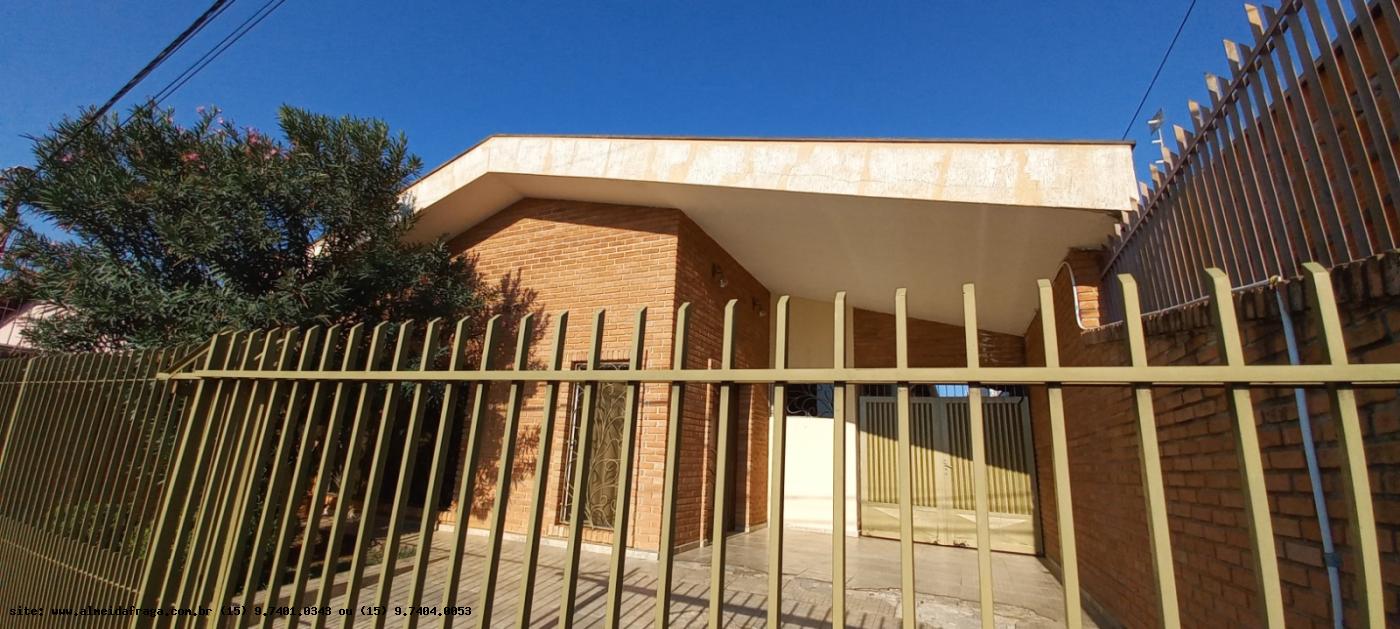 Casa à venda com 3 quartos, 300m² - Foto 40