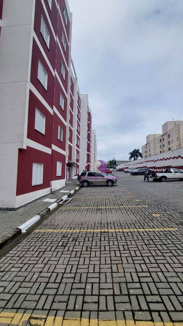 Apartamento para alugar com 2 quartos, 65m² - Foto 2