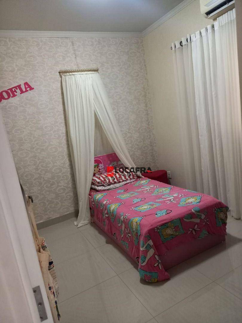 Casa à venda com 4 quartos, 90m² - Foto 6