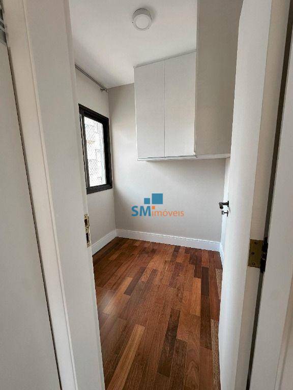 Apartamento à venda com 4 quartos, 195m² - Foto 14