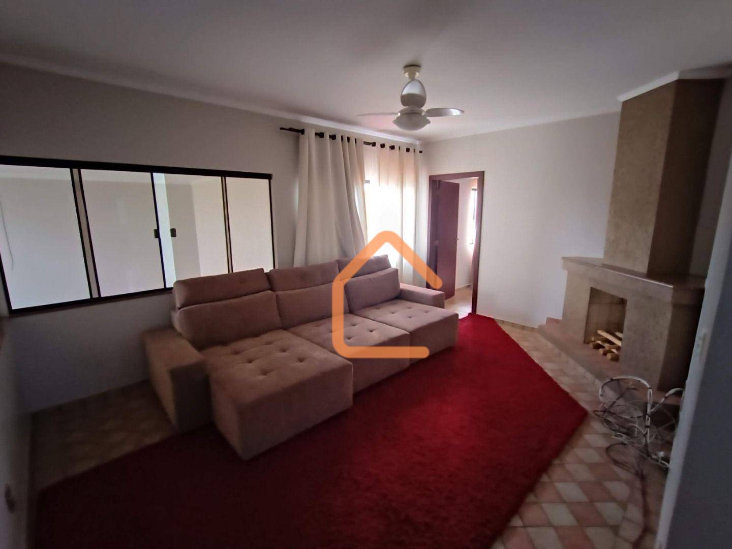 Casa para alugar com 4 quartos, 378m² - Foto 10