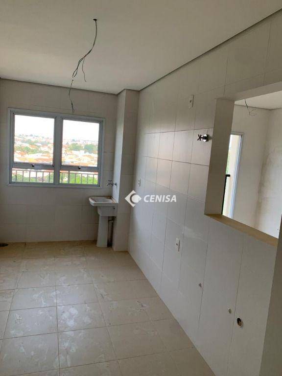 Apartamento à venda com 2 quartos, 67m² - Foto 3