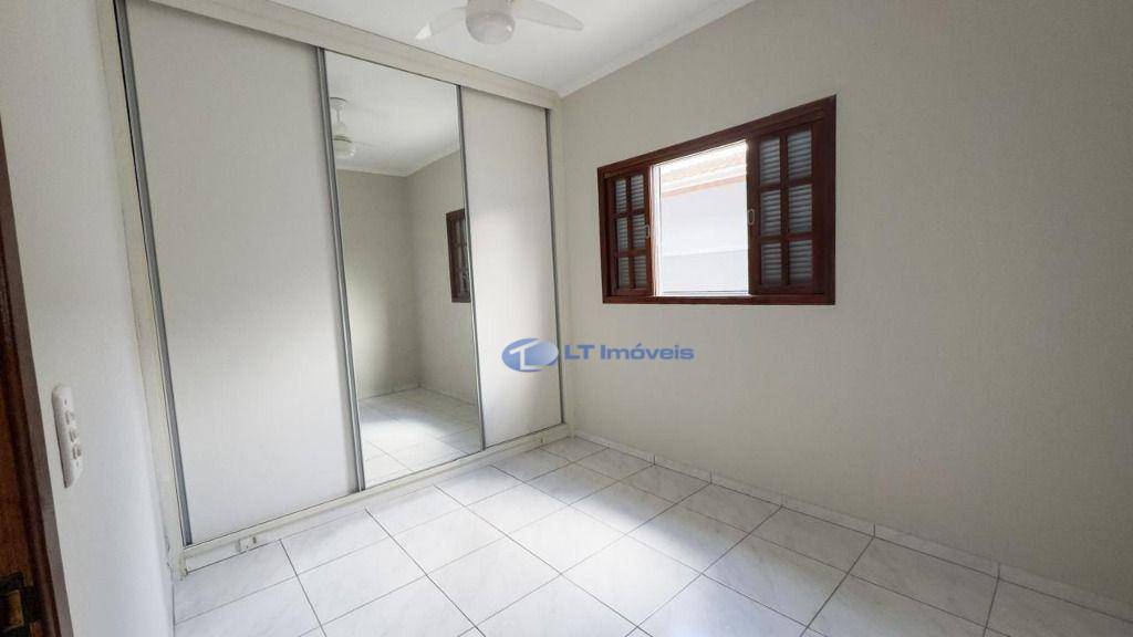 Casa para alugar com 3 quartos, 121m² - Foto 24
