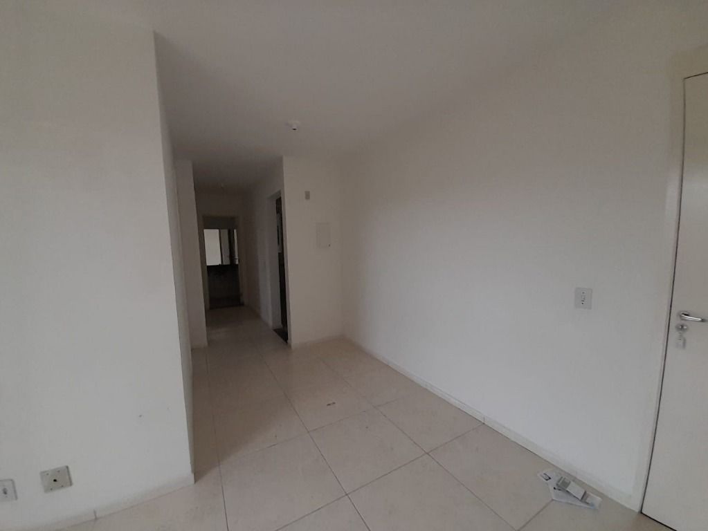 Apartamento à venda com 2 quartos, 55m² - Foto 4