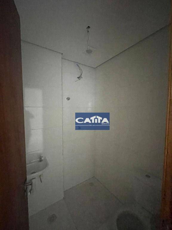 Apartamento à venda com 2 quartos, 40m² - Foto 12