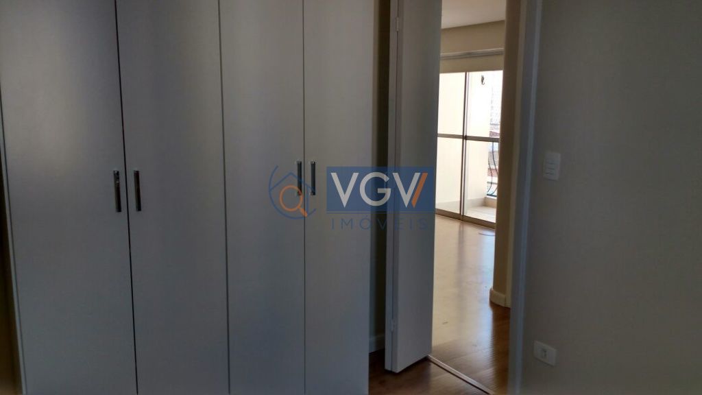 Apartamento à venda com 2 quartos, 60m² - Foto 10