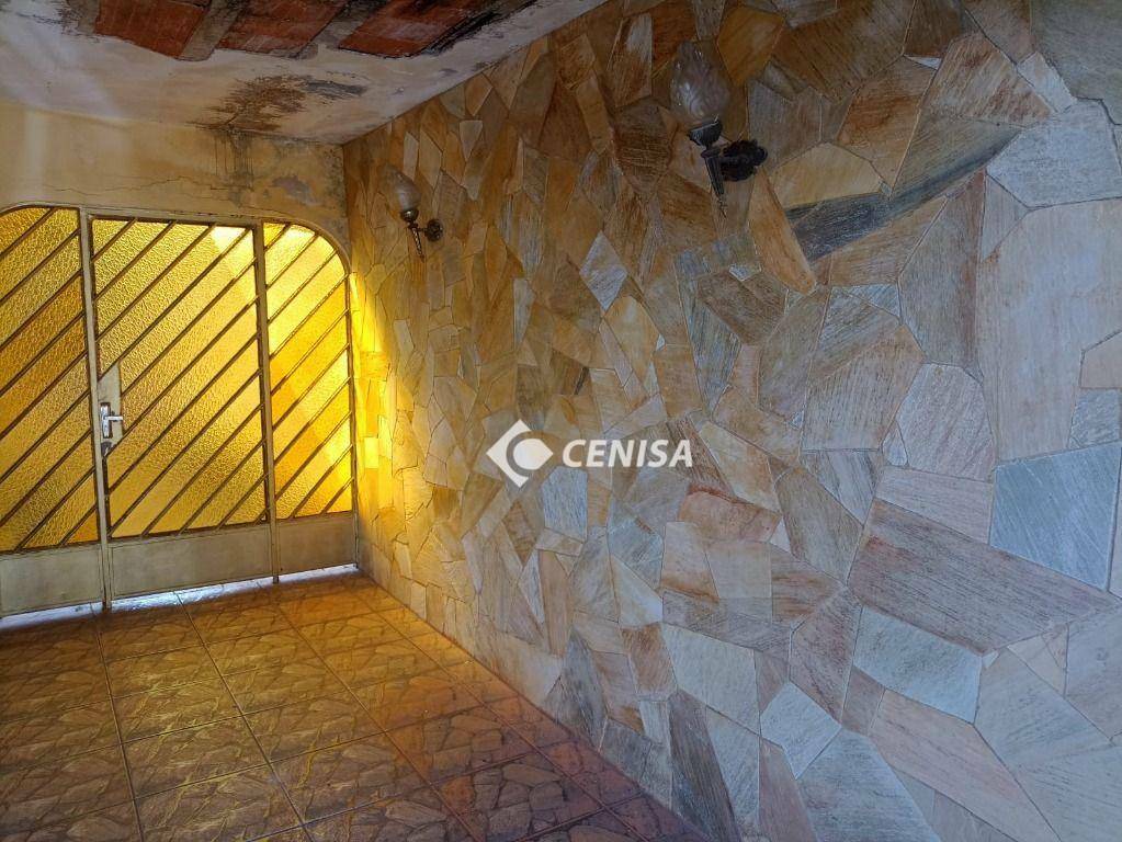 Casa à venda com 3 quartos, 154m² - Foto 7