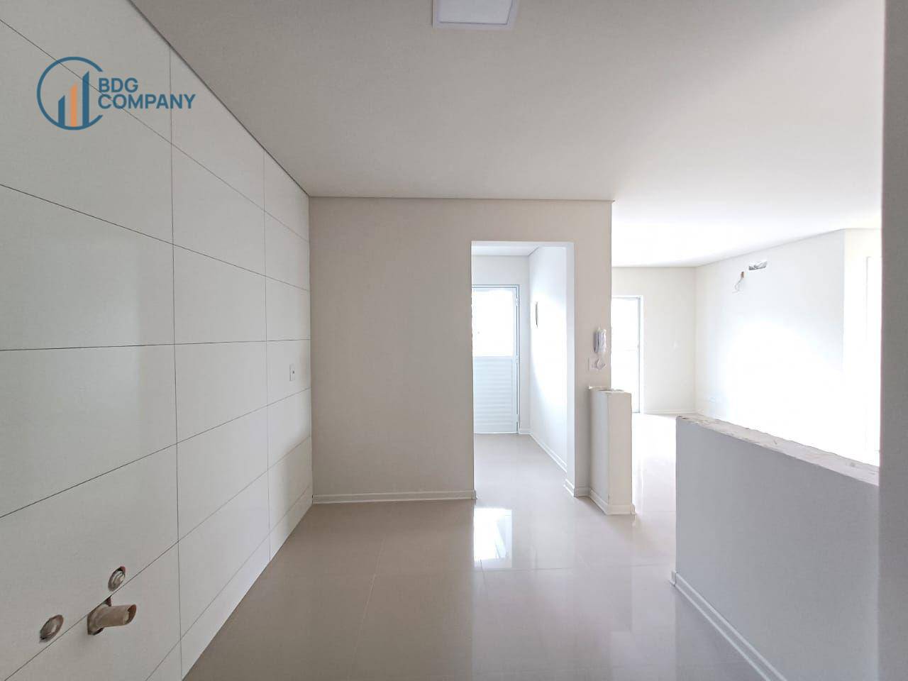 Apartamento para alugar com 2 quartos, 70m² - Foto 18