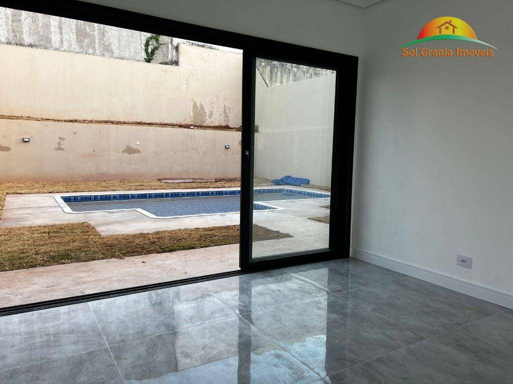 Casa de Condomínio à venda com 4 quartos, 226m² - Foto 27