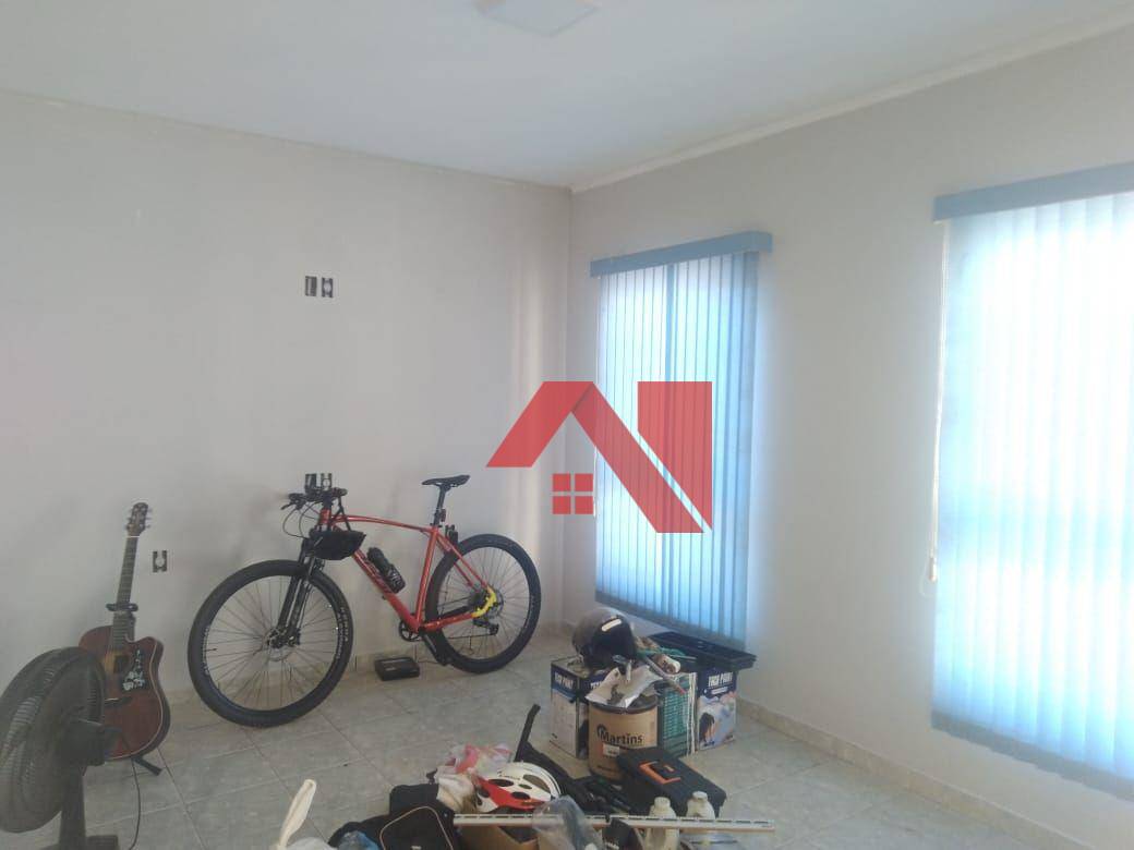 Casa à venda com 2 quartos, 160m² - Foto 13