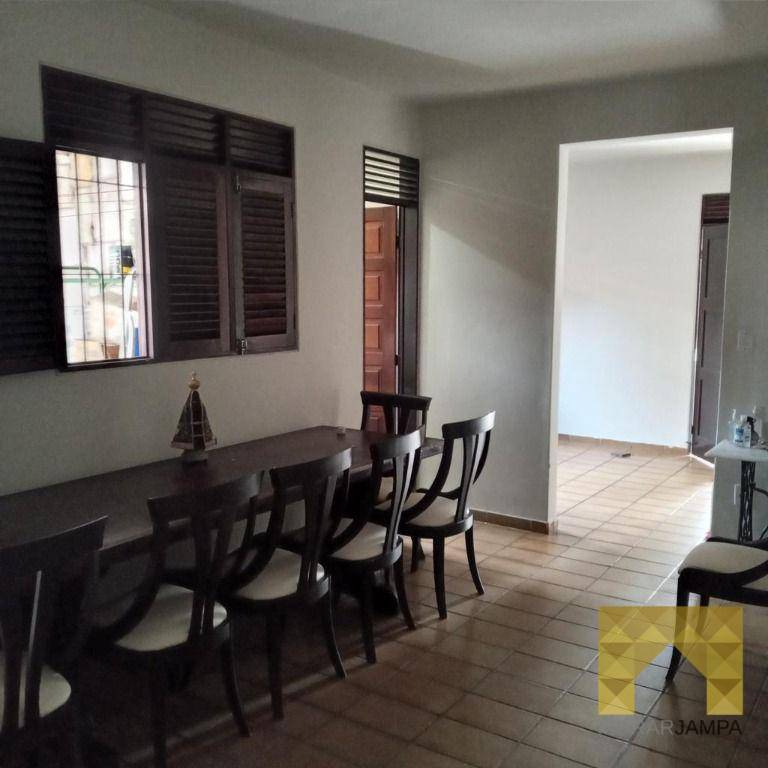 Casa à venda com 4 quartos, 280m² - Foto 11