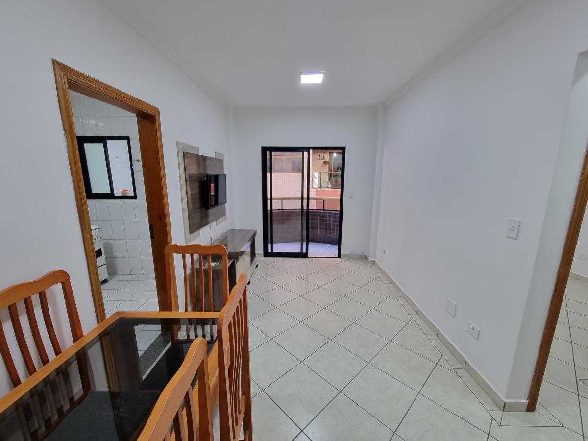 Apartamento à venda com 1 quarto, 45m² - Foto 4