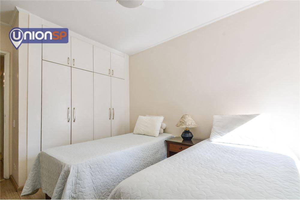 Apartamento à venda com 3 quartos, 175m² - Foto 41