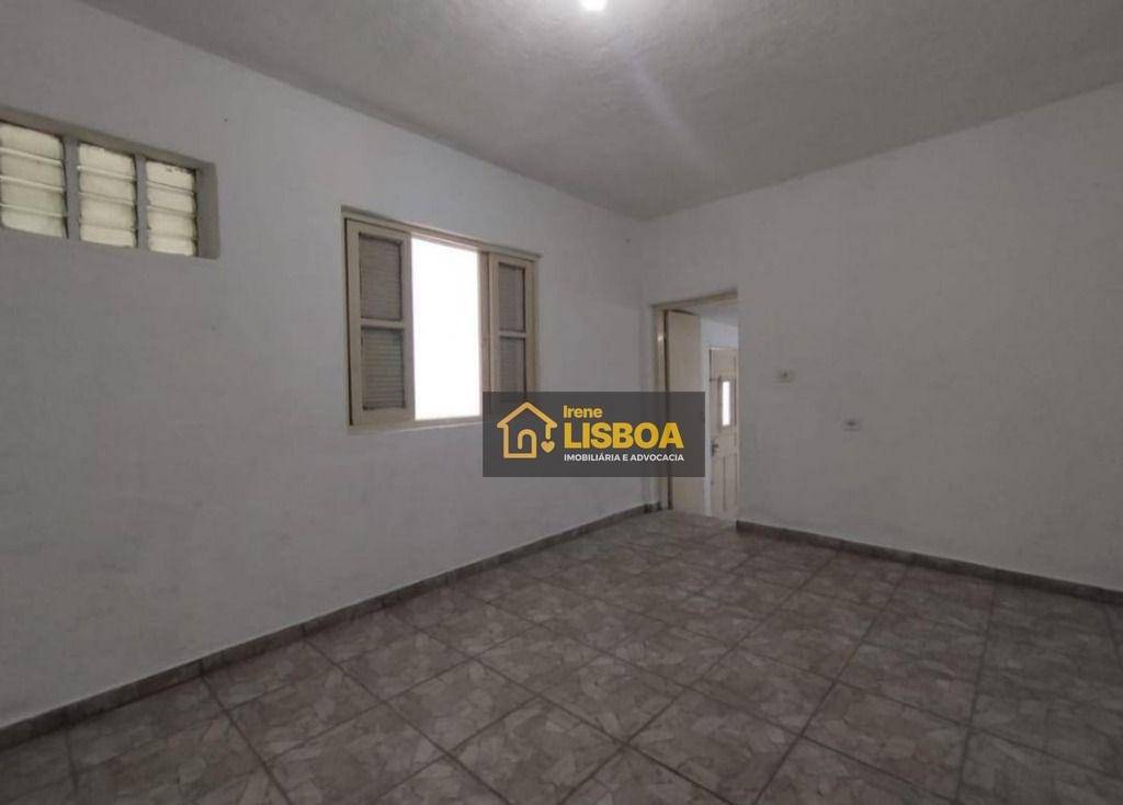 Casa à venda e aluguel com 4 quartos, 180m² - Foto 18