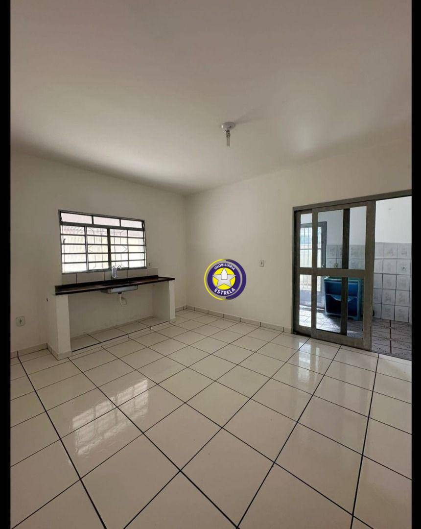 Casa à venda com 2 quartos, 200M2 - Foto 23