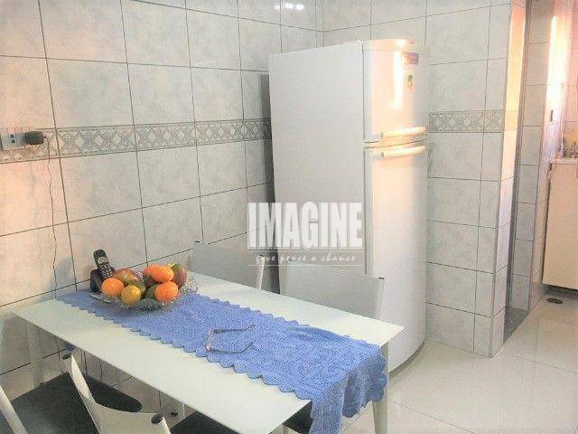 Apartamento à venda com 3 quartos, 93m² - Foto 14