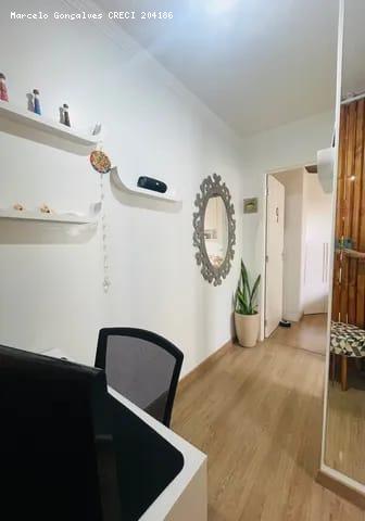 Apartamento à venda com 2 quartos, 51m² - Foto 11