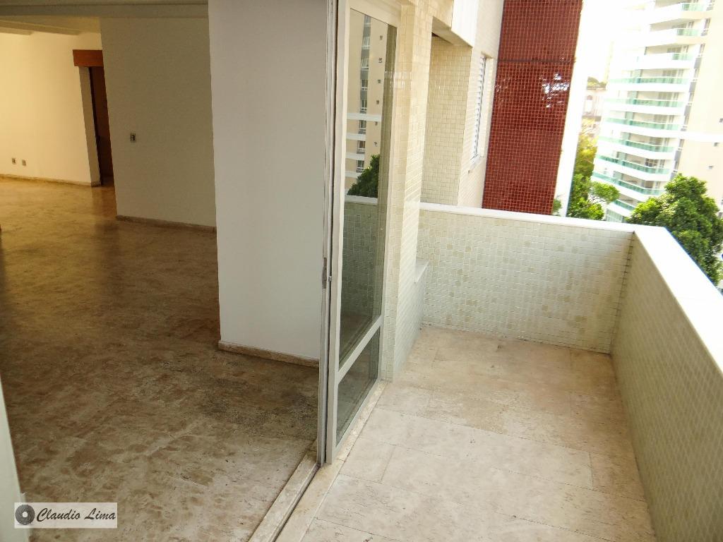 Apartamento à venda com 4 quartos, 200m² - Foto 7