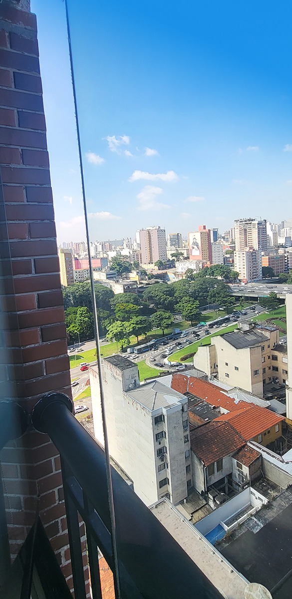 Apartamento à venda com 1 quarto, 42m² - Foto 17