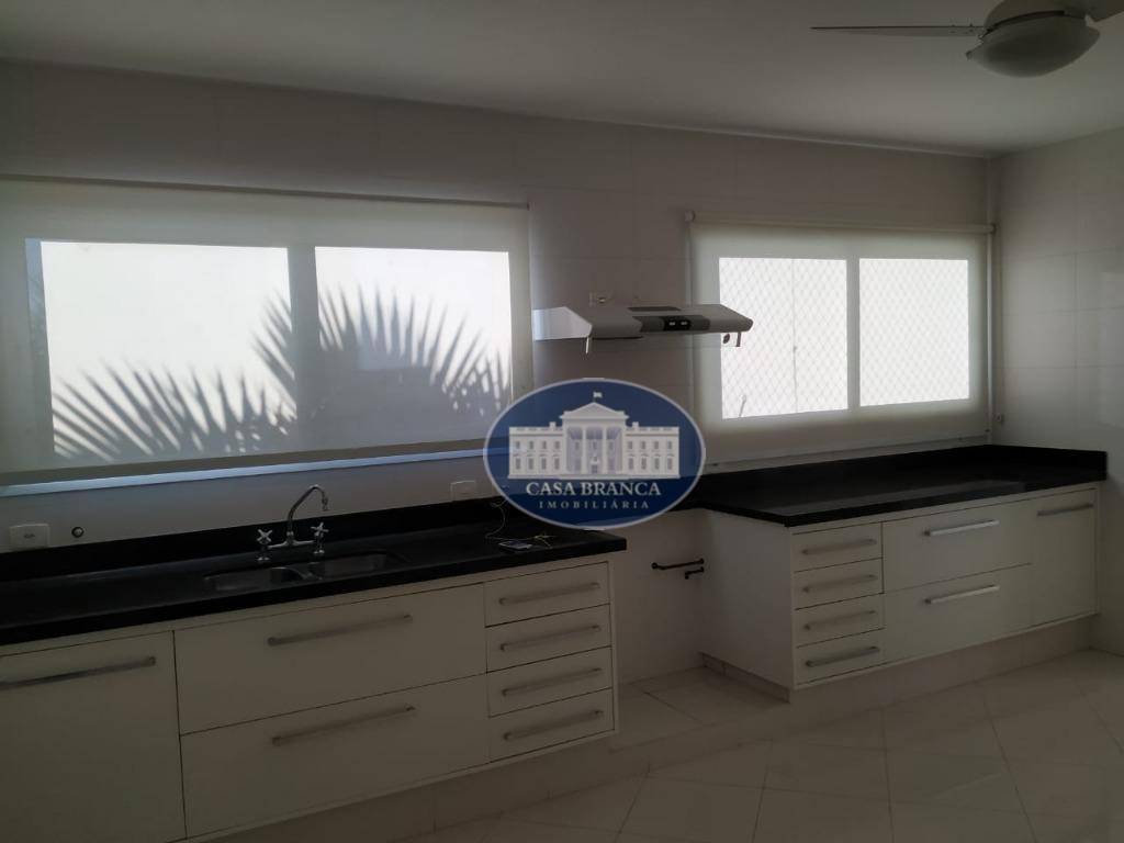 Apartamento para alugar com 4 quartos, 298m² - Foto 8