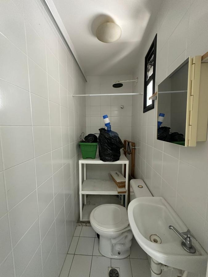 Apartamento à venda com 2 quartos, 70m² - Foto 25