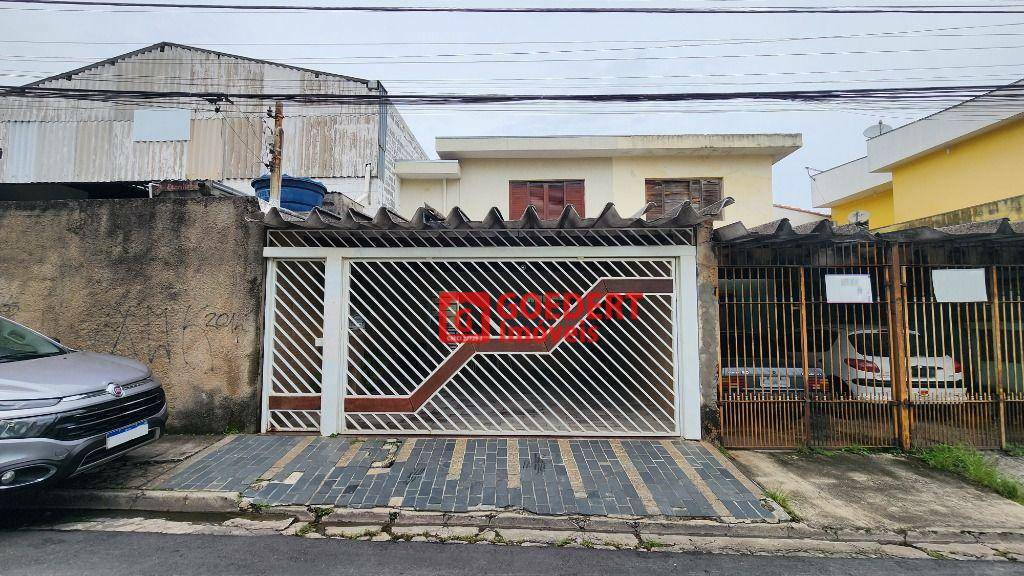 Sobrado, 3 quartos, 189 m² - Foto 1