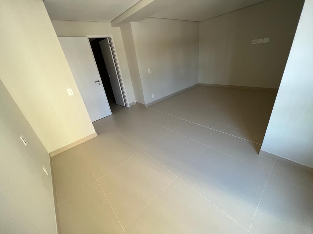 Apartamento à venda com 2 quartos, 83m² - Foto 18