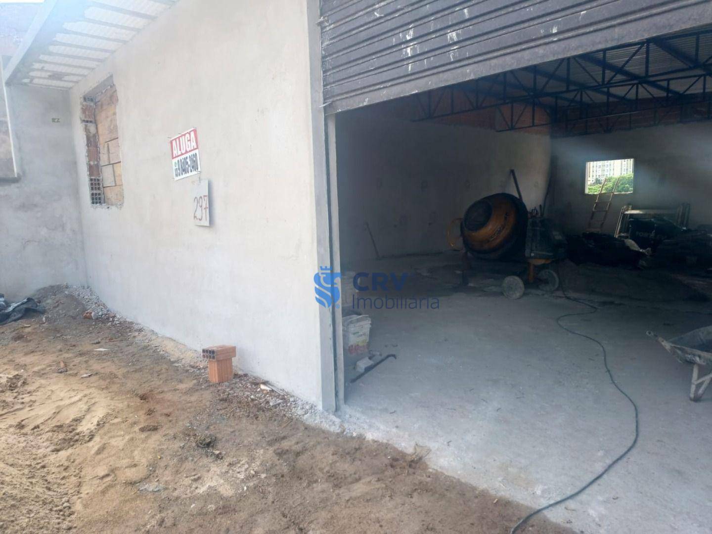 Depósito-Galpão-Armazém para alugar, 200m² - Foto 2