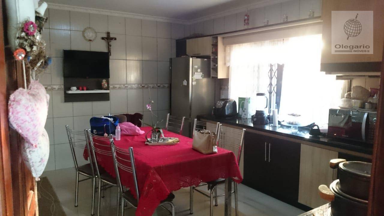 Casa à venda com 3 quartos, 150m² - Foto 8